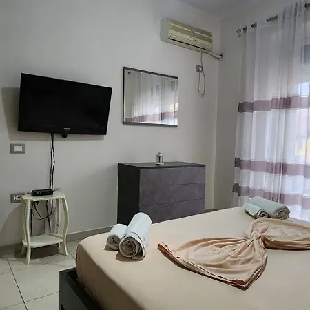 Privatunterkunft Double With Shared Bathroom